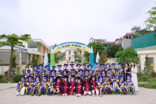 Cô và trò trường Mầm non Cao Viên